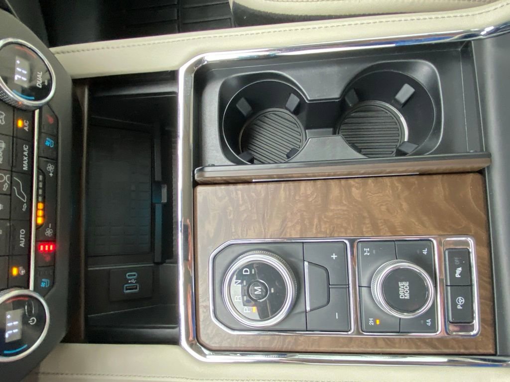 Certified 2021 Ford Expedition Max Platinum image 17