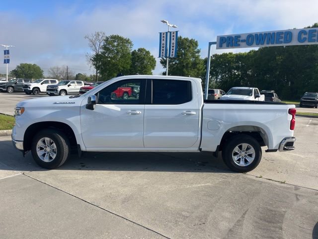 Used 2025 Chevrolet Silverado 1500 LT RWD image 3