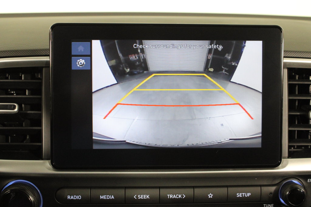Certified 2026 Hyundai Venue SEL FWD image 31
