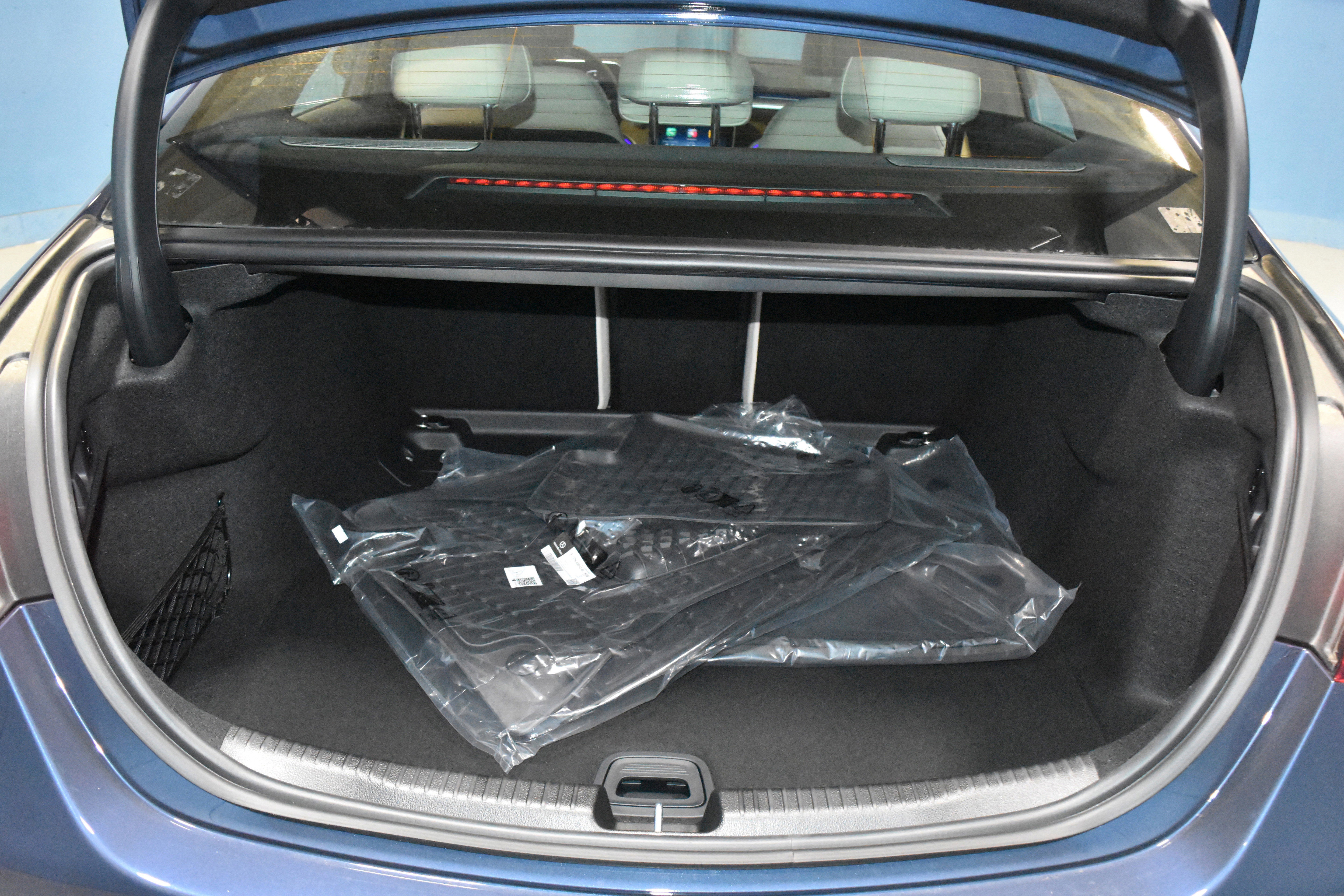 New 2026 Mercedes-Benz C 300 4MATIC Sedan image 24