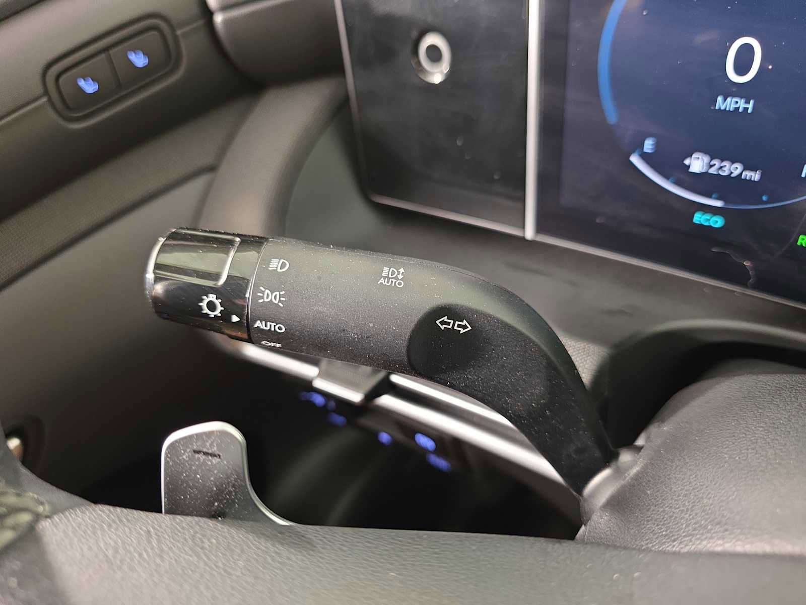 Used 2025 Hyundai Tucson Limited image 21