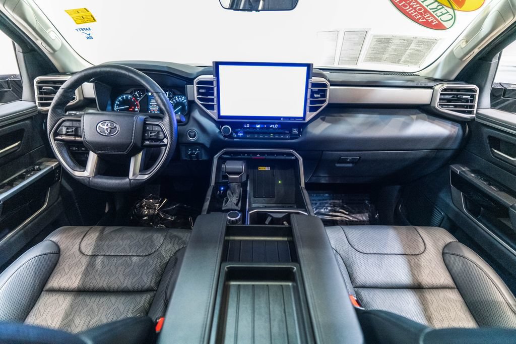 Certified 2022 Toyota Tundra Limited w/ Power Package AWD/4WD image 13