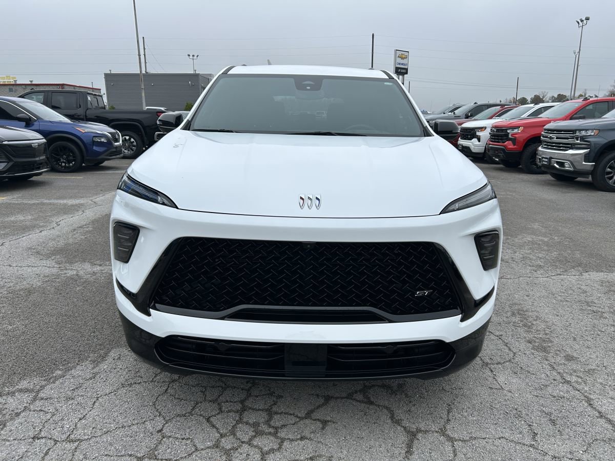 Used 2025 Buick Enclave Sport Touring w/ Power Package image 7