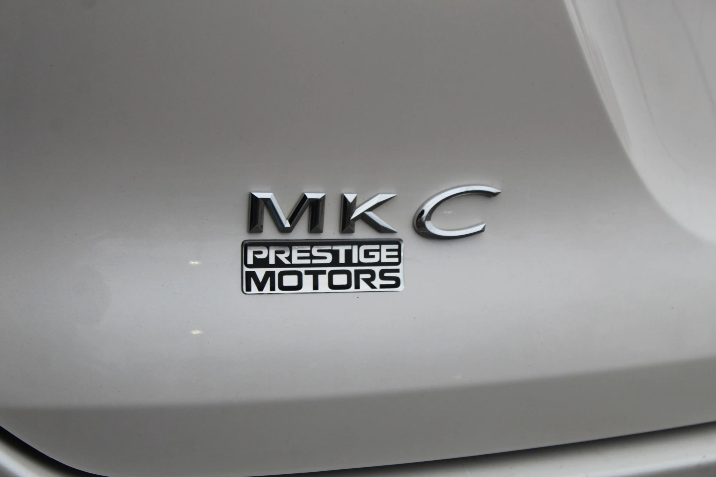 Used 2015 Lincoln MKC Sport Utility 4D w/ Equipment Group 102A Reserve image 43