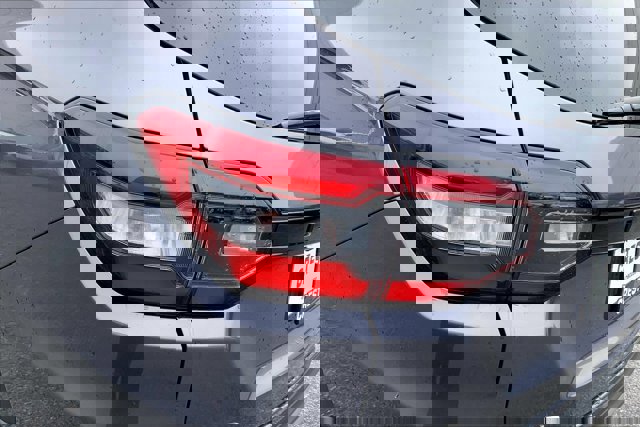 Used 2025 Honda Pilot Touring image 29