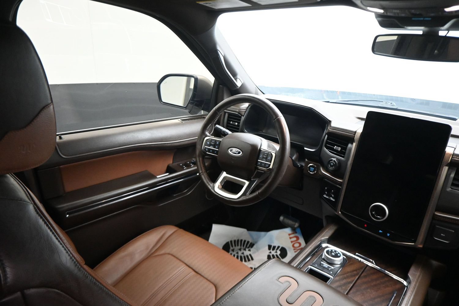 Certified 2023 Ford Expedition King Ranch RWD image 15