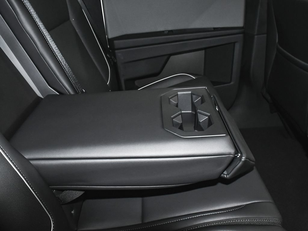 Used 2025 Tesla Cybertruck AWD Crew Cab image 58