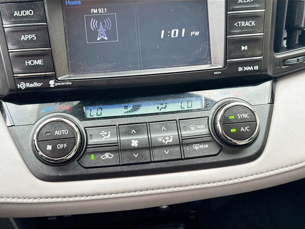Used 2017 Toyota RAV4 XLE AWD/4WD image 13