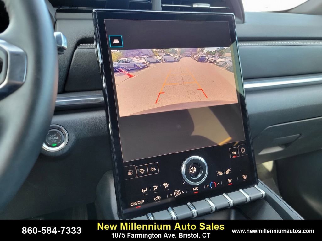 Used 2025 GMC Terrain Elevation image 21