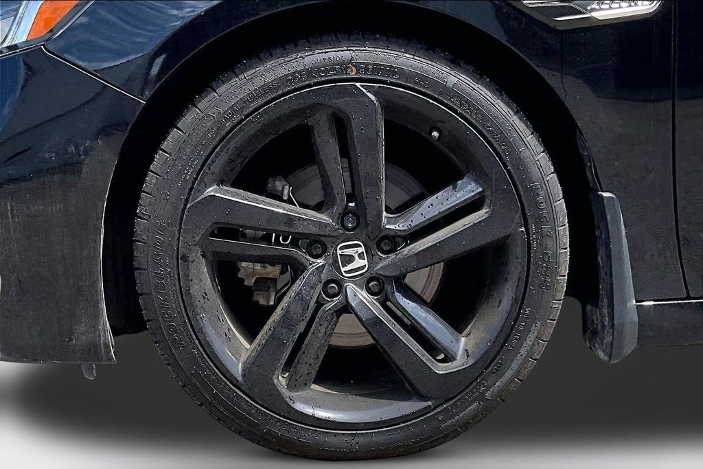 Used 2018 Honda Accord Sport image 29