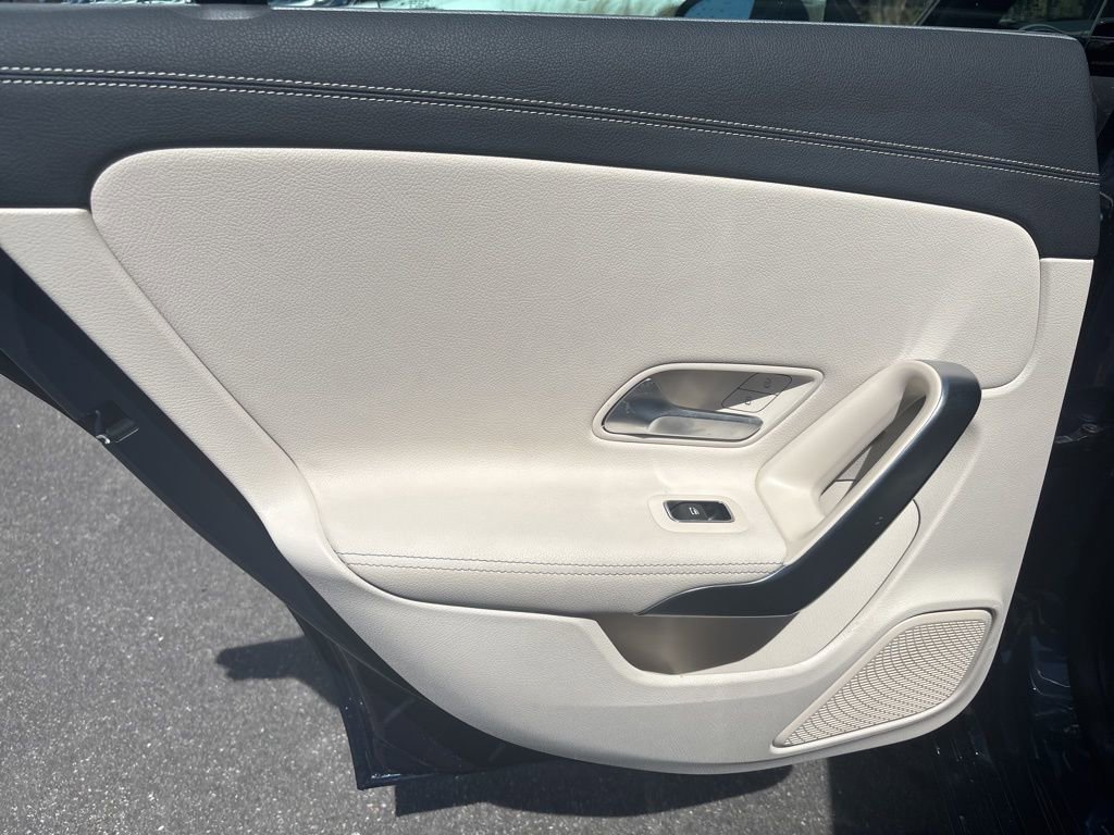 Used 2021 Mercedes-Benz CLA 250 CLA 250 image 18