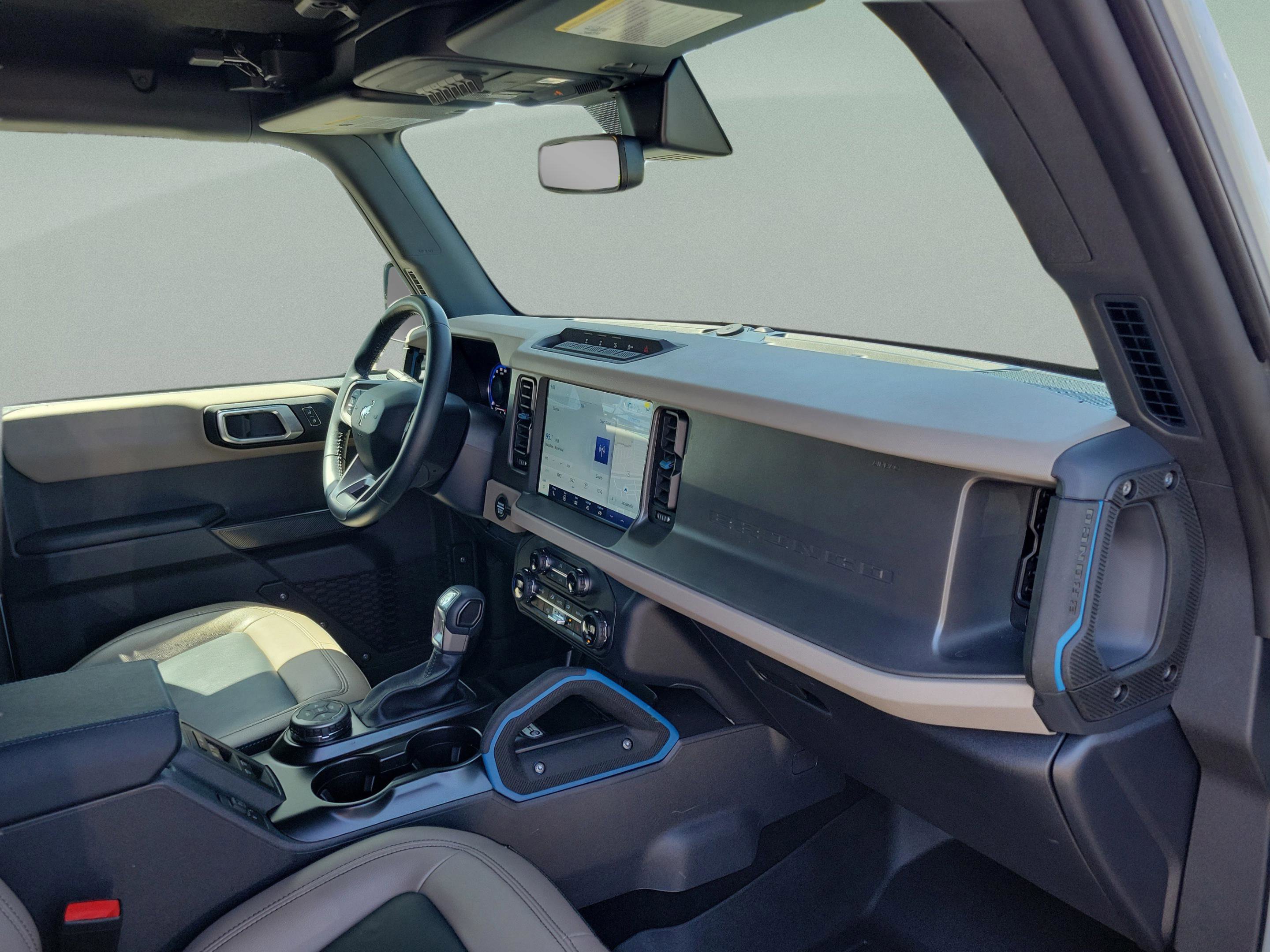 Used 2024 Ford Bronco Wildtrak image 31