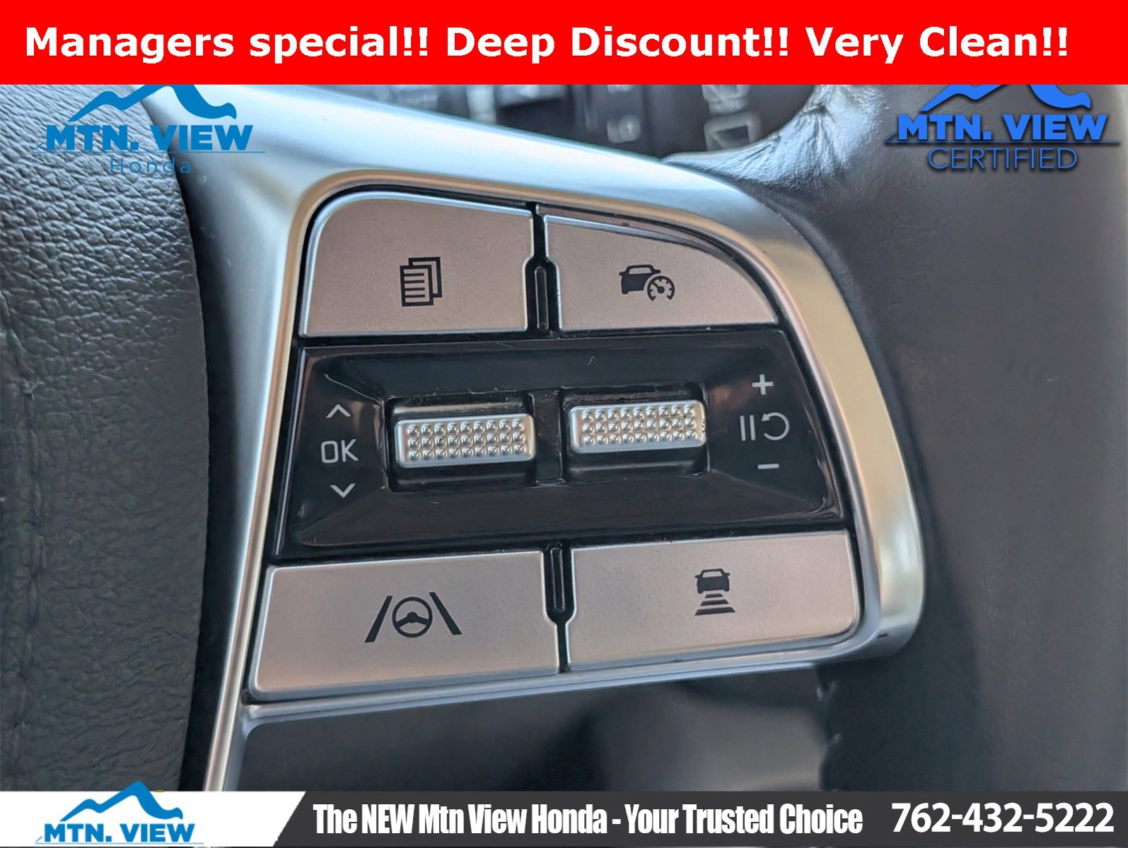 Used 2023 Kia Telluride EX w/ EX Captain's Chair Package image 18