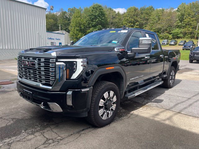 Used 2026 GMC Sierra 2500 Denali w/ Technology Package AWD/4WD image 9