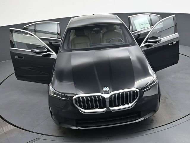 New 2026 BMW 530i xDrive w/ Premium Package image 37