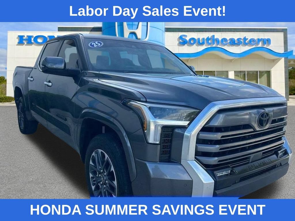 Used 2025 Toyota Tundra Limited AWD/4WD image 3