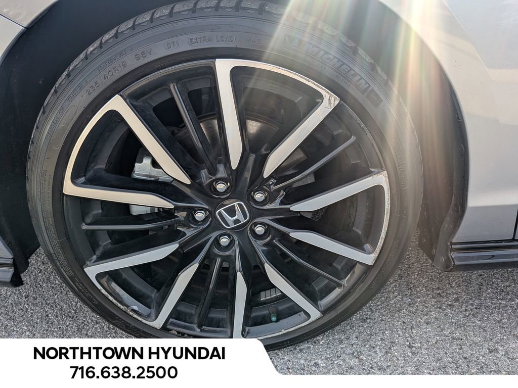 Used 2023 Honda Accord Touring image 42