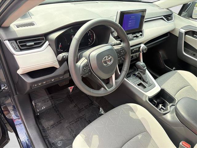 Used 2025 Toyota RAV4 XLE w/ Convenience Package AWD/4WD image 13