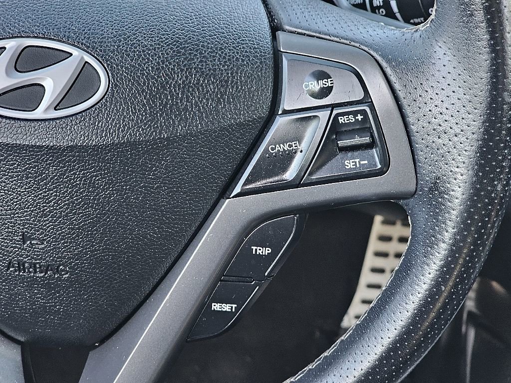 Used 2016 Hyundai Veloster Turbo image 30