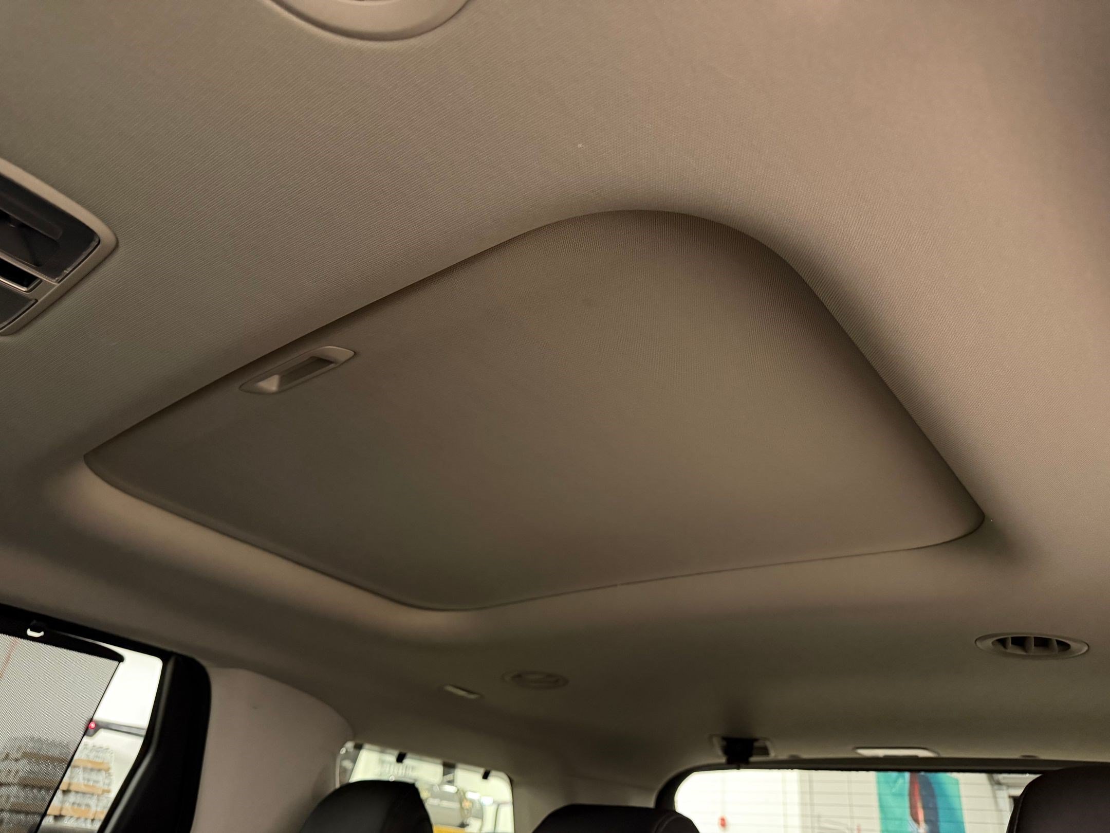 Used 2025 Kia Carnival SX FWD image 37