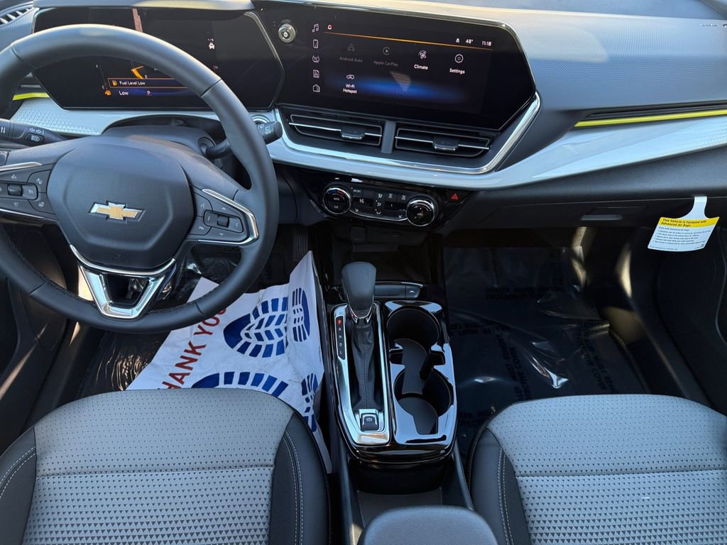 New 2026 Chevrolet Trax LT w/ Sunroof Package image 11