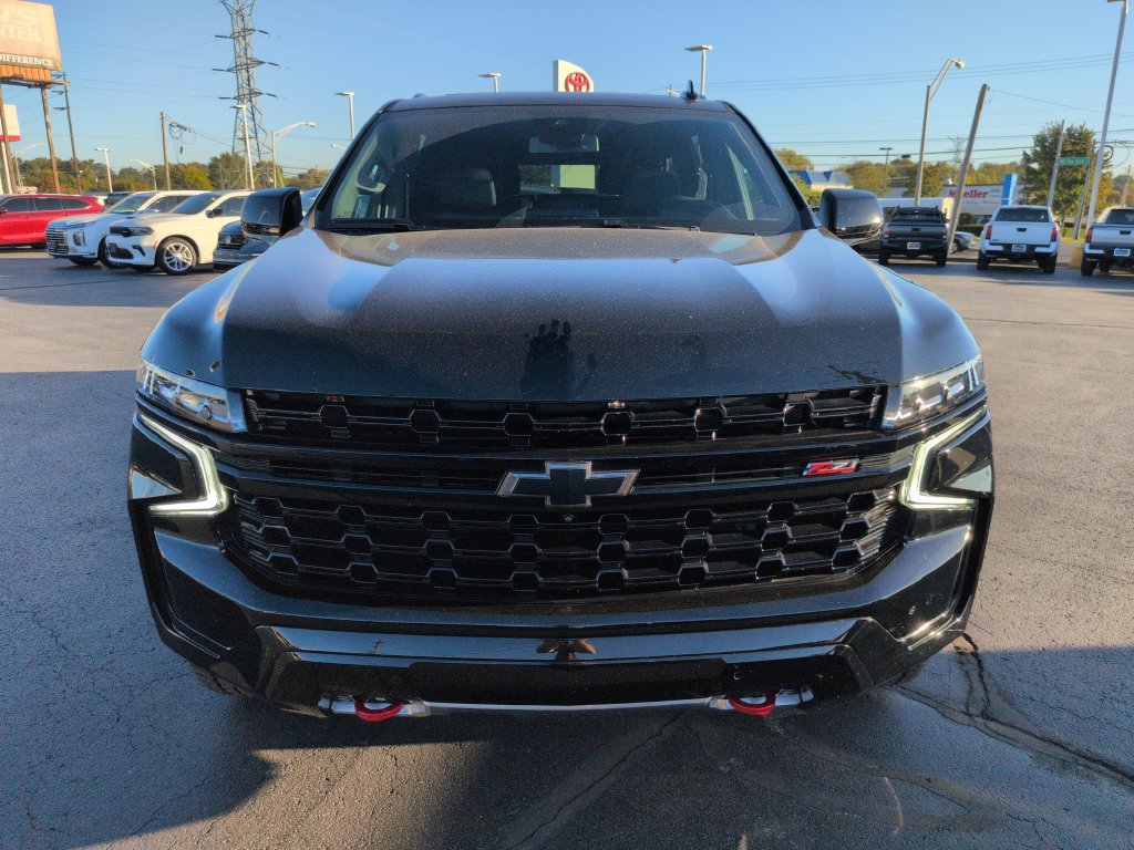 Used 2024 Chevrolet Suburban Z71 w/ Off-Road Capability Package AWD/4WD image 8
