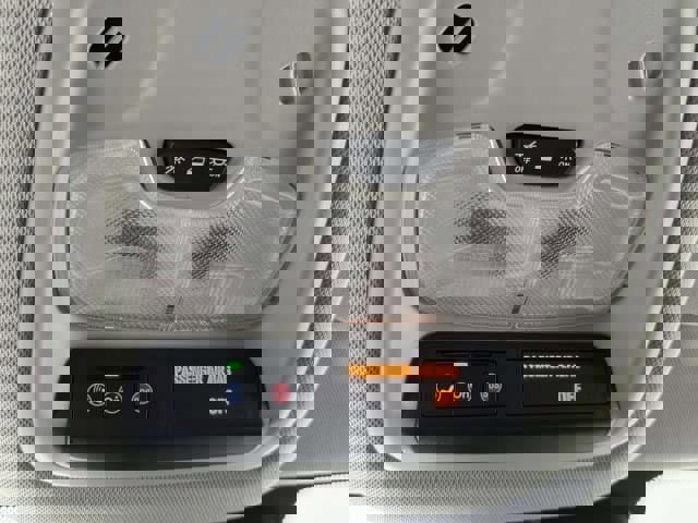 Used 2025 Chevrolet TrailBlazer LT image 28