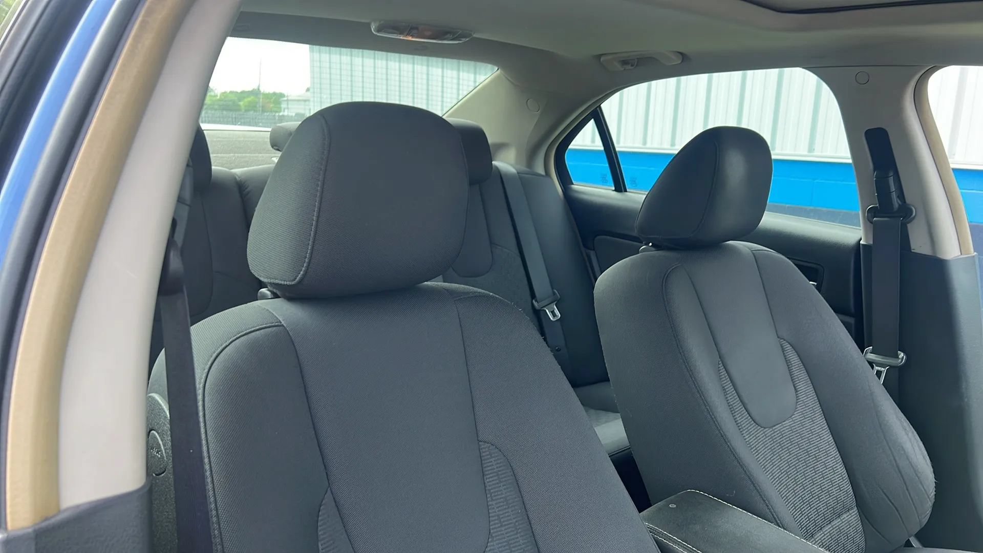 Used 2010 Ford Fusion SE FWD image 19