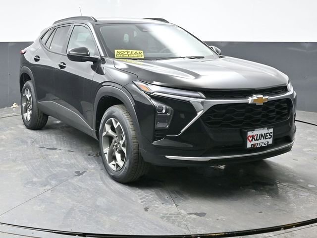 New 2026 Chevrolet Trax LT w/ Driver Confidence Package image 5