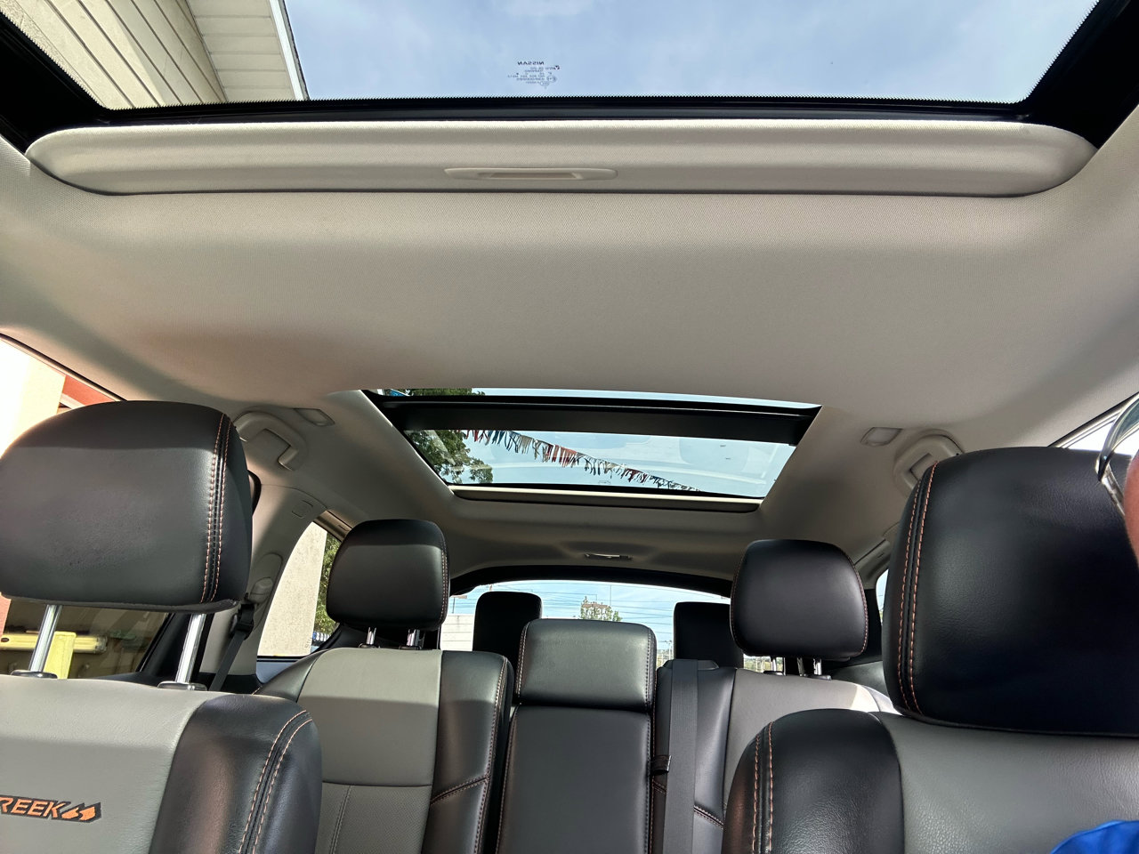 Used 2020 Nissan Pathfinder SL image 21