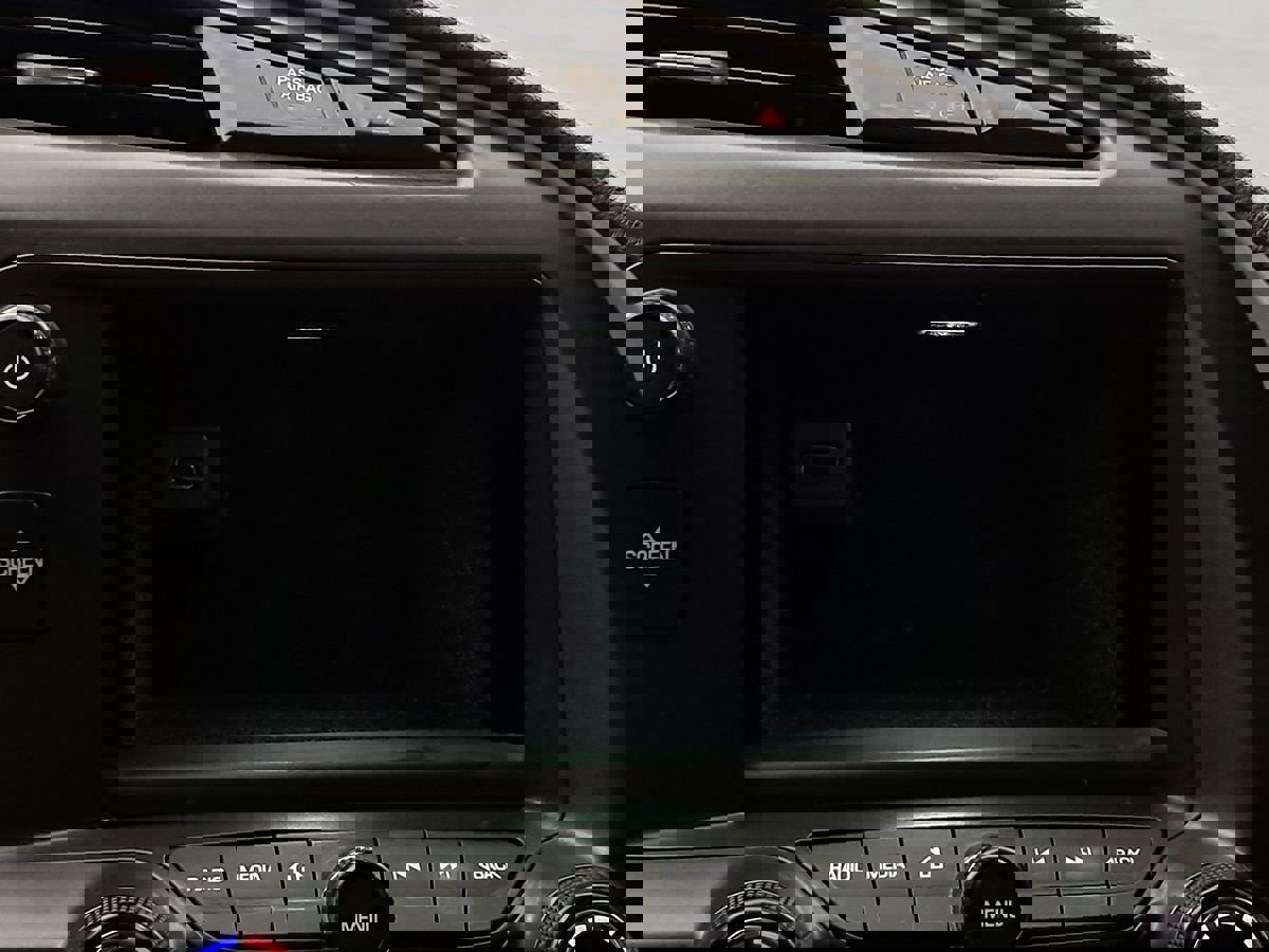 Used 2018 Chevrolet Corvette Stingray Convertible w/ 1LT image 38