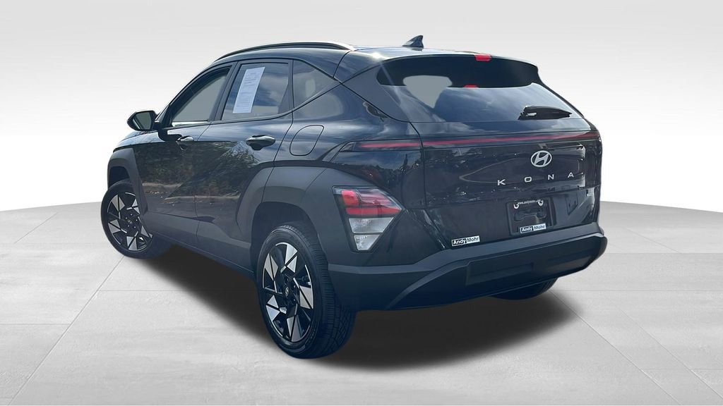 Used 2025 Hyundai Kona SEL image 5