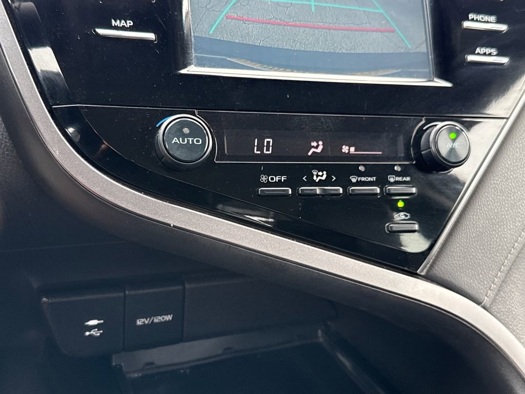 Used 2019 Toyota Camry SE image 20