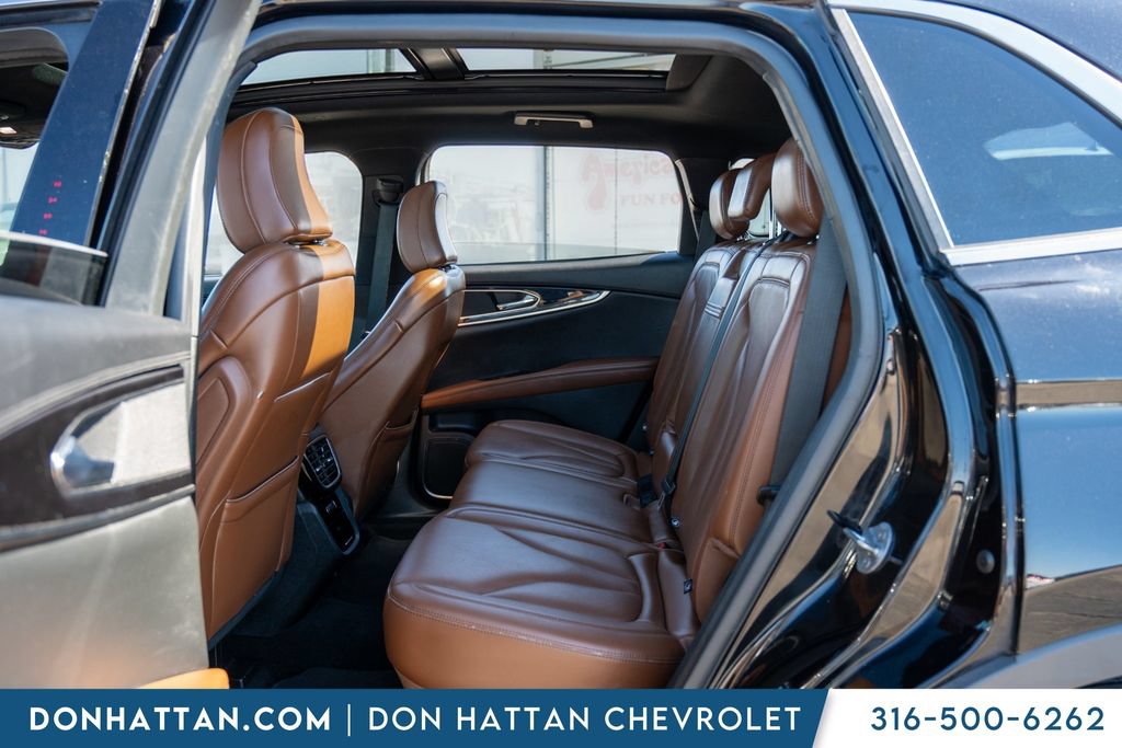 Used 2023 Lincoln Nautilus Reserve AWD/4WD image 24