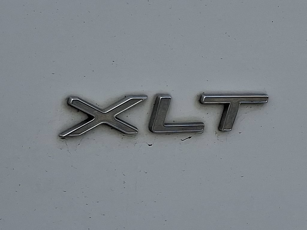 Used 2023 Ford Transit 350 XLT RWD image 30