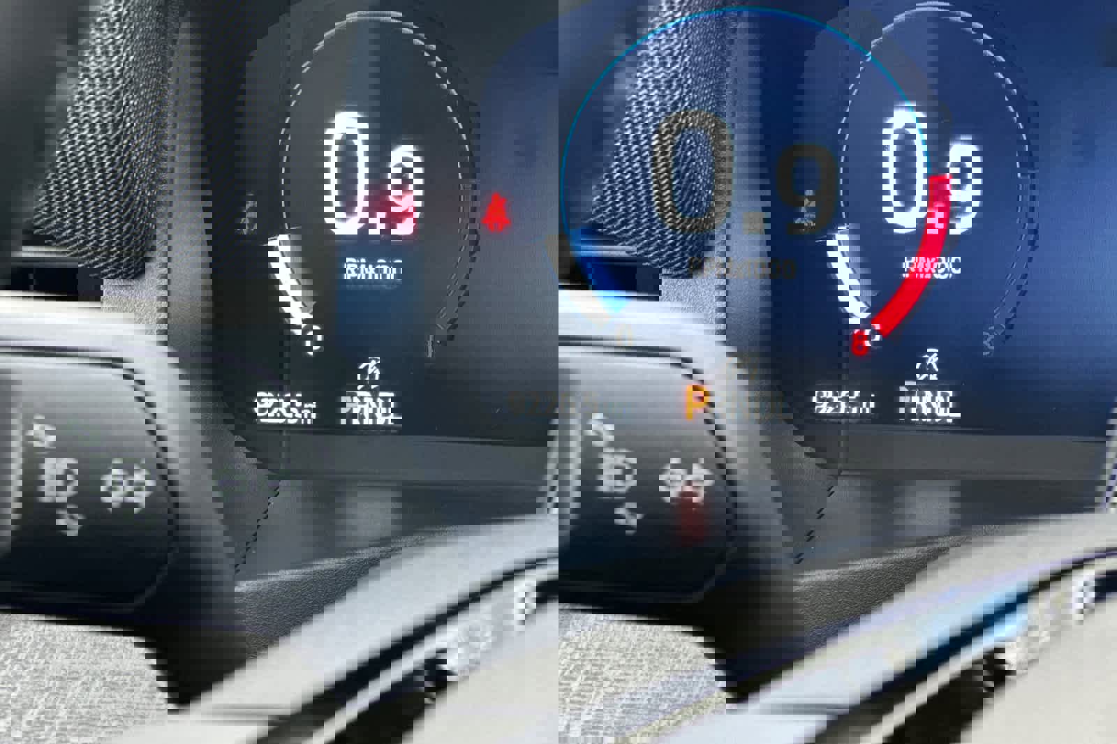 Certified 2025 Ford Explorer Platinum image 26