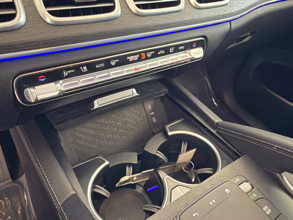 Used 2025 Mercedes-Benz GLE 350 4MATIC w/ AMG Line Exterior image 52