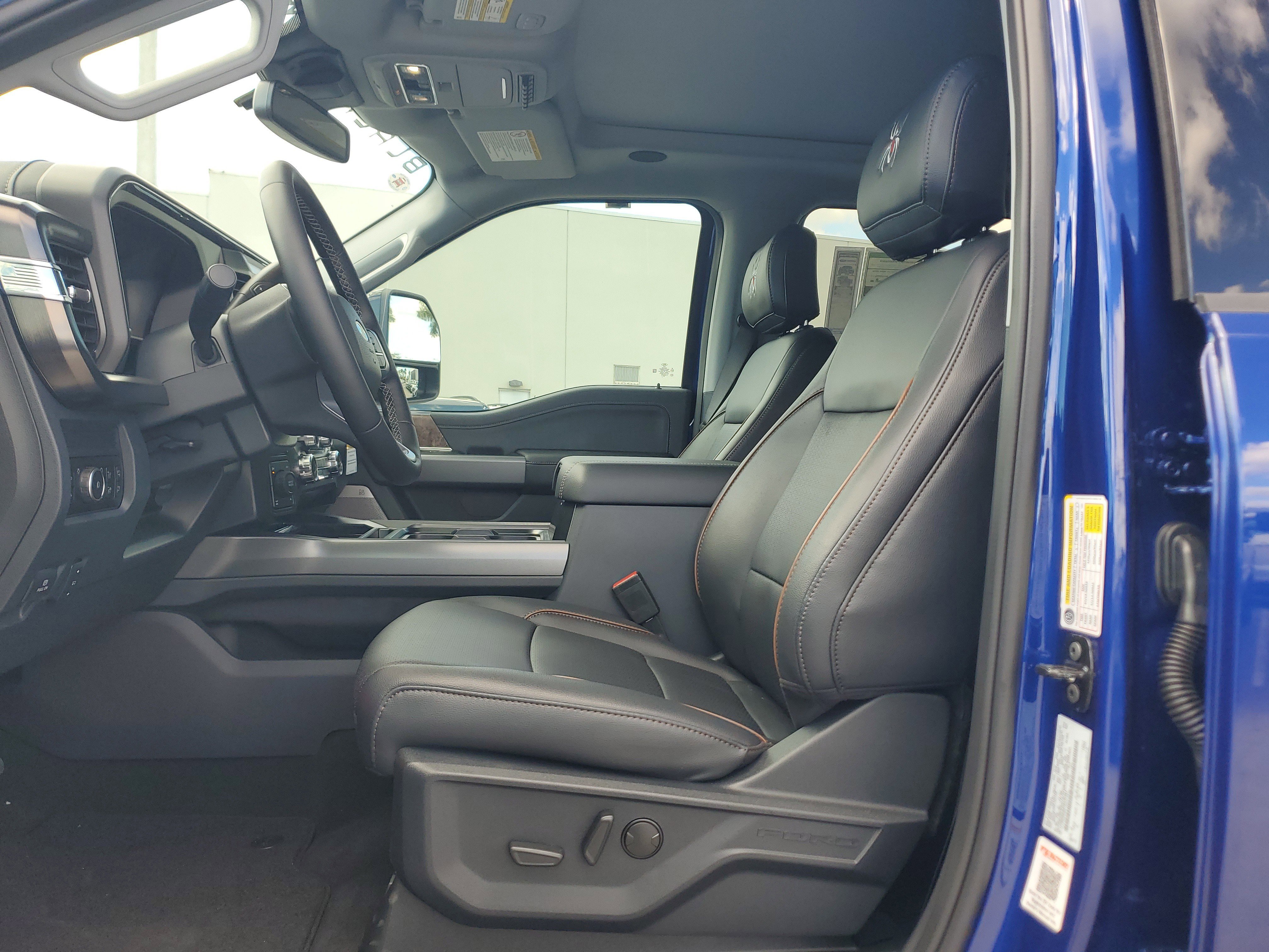 New 2026 Ford F250 Lariat w/ Black Appearance Package image 10