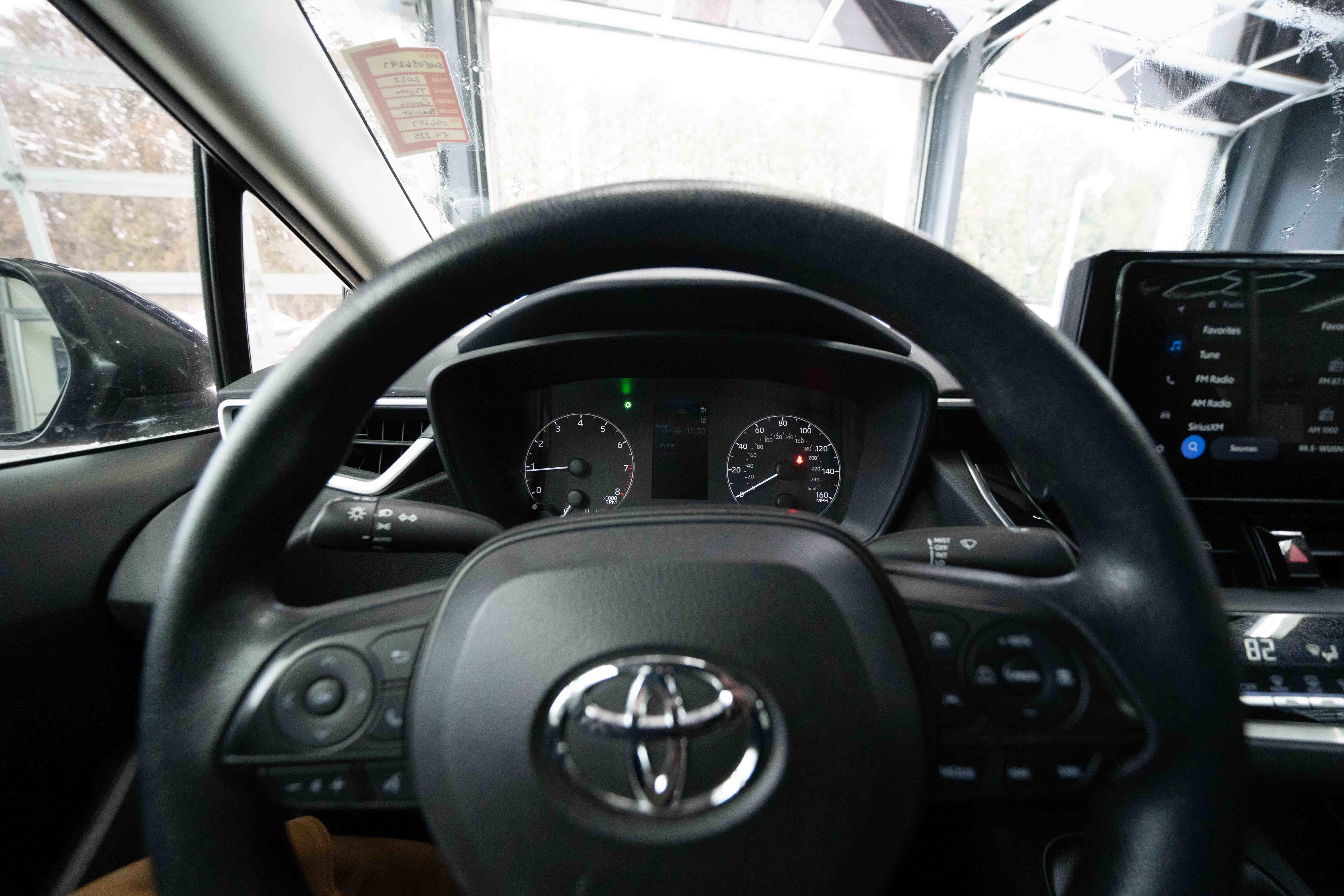 Used 2023 Toyota Corolla LE image 15