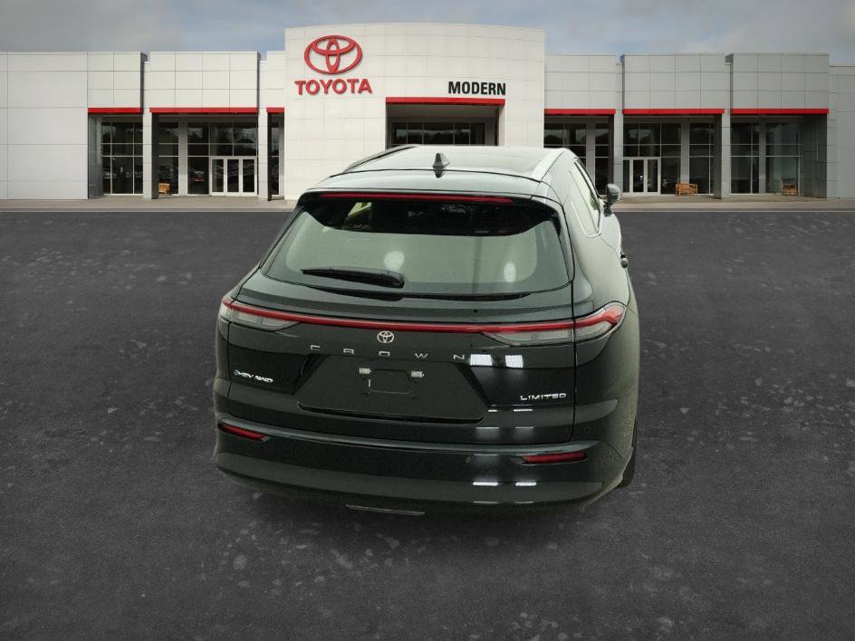 New 2026 Toyota Crown Signia AWD/4WD image 3