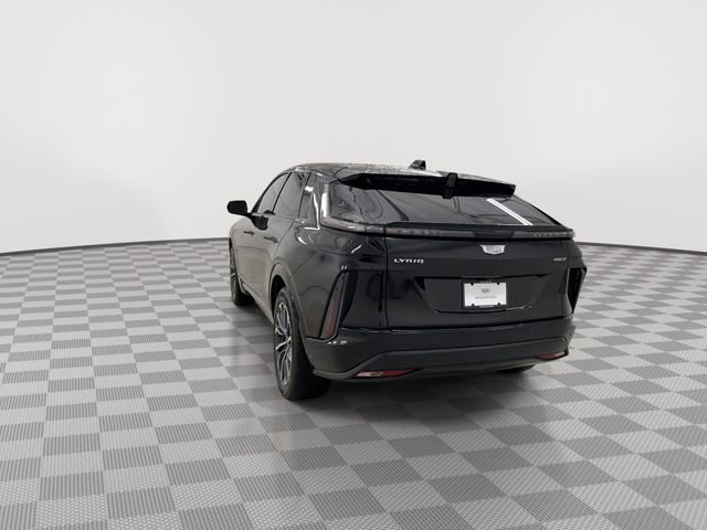 Used 2024 Cadillac Lyriq Sport image 8