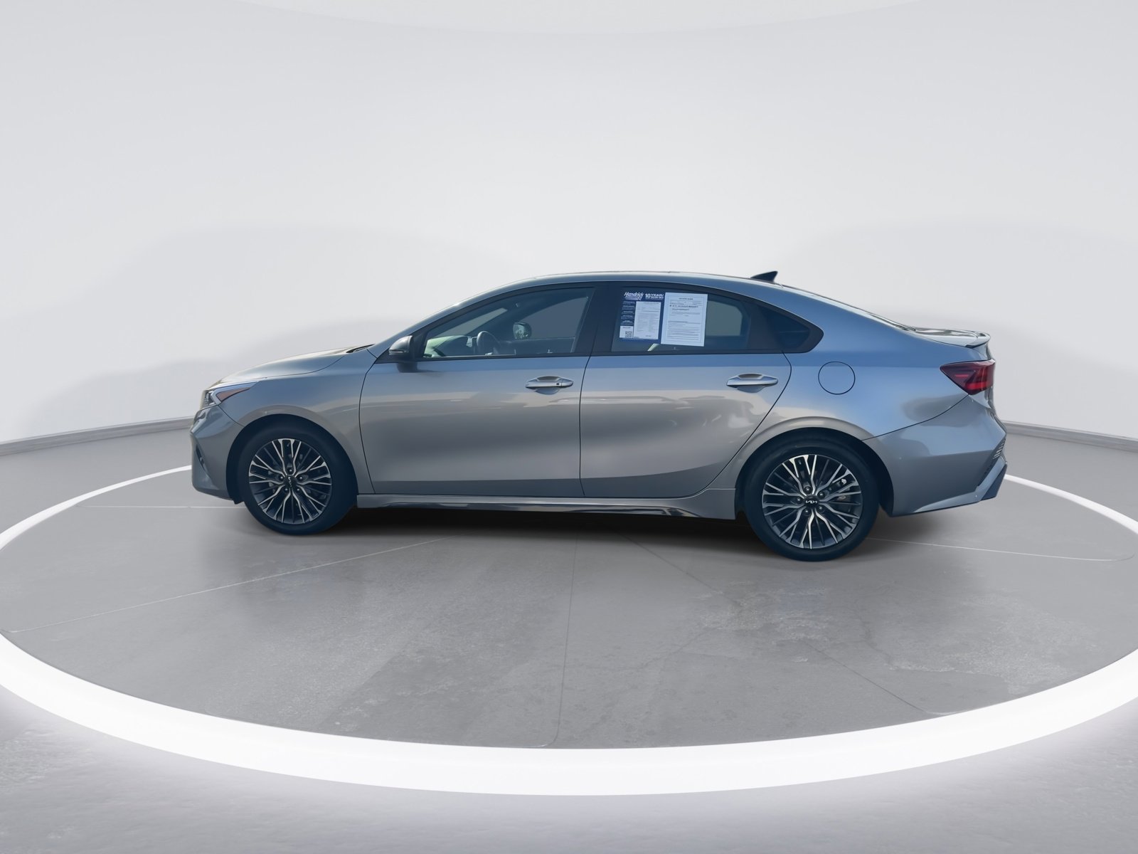 Used 2024 Kia Forte GT-Line w/ GT-Line Premium Package image 6