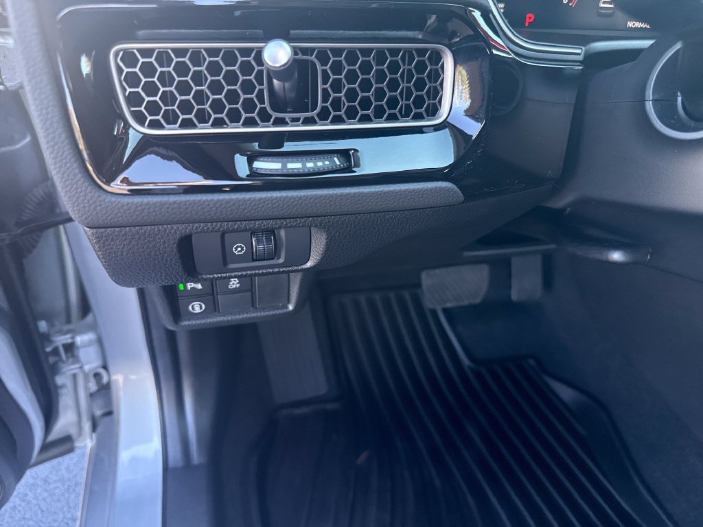 Certified 2024 Honda Civic Touring image 15