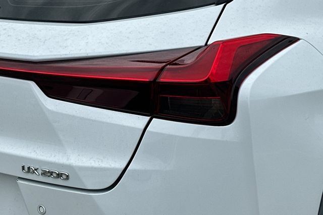 Used 2020 Lexus UX 200 F Sport w/ F Sport Premium Package FWD image 7