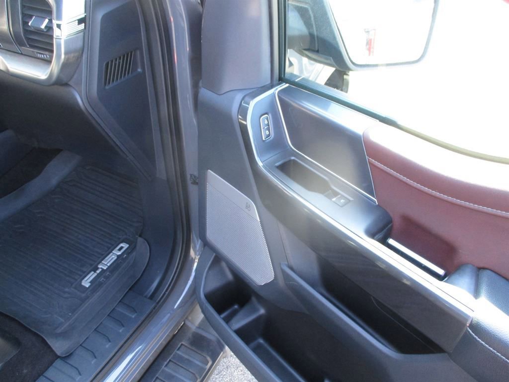 Used 2021 Ford F150 Lariat image 9