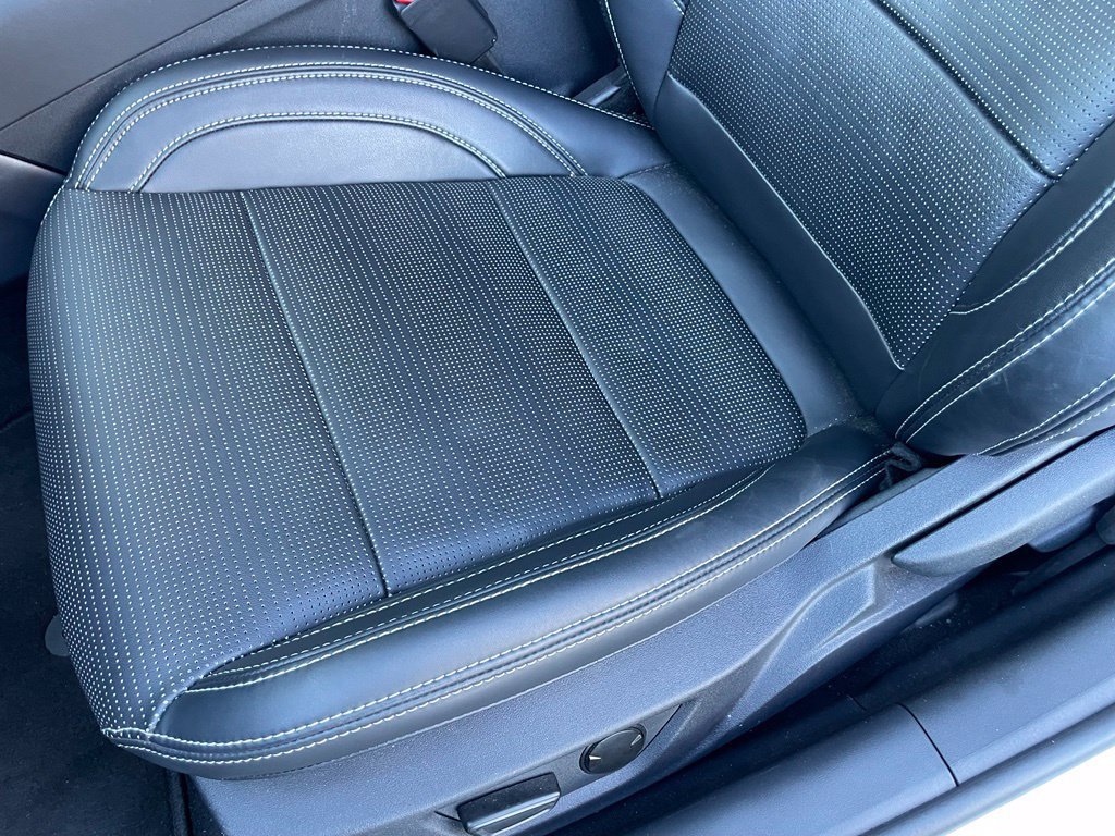Used 2025 Ford Mustang GT Premium RWD image 24