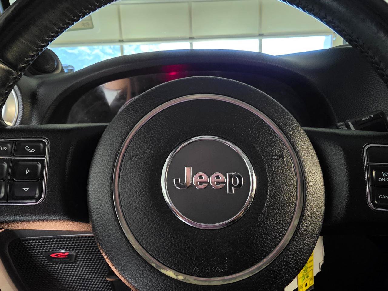 Used 2013 Jeep Wrangler Unlimited Sahara w/ Dual Top Group AWD/4WD image 26