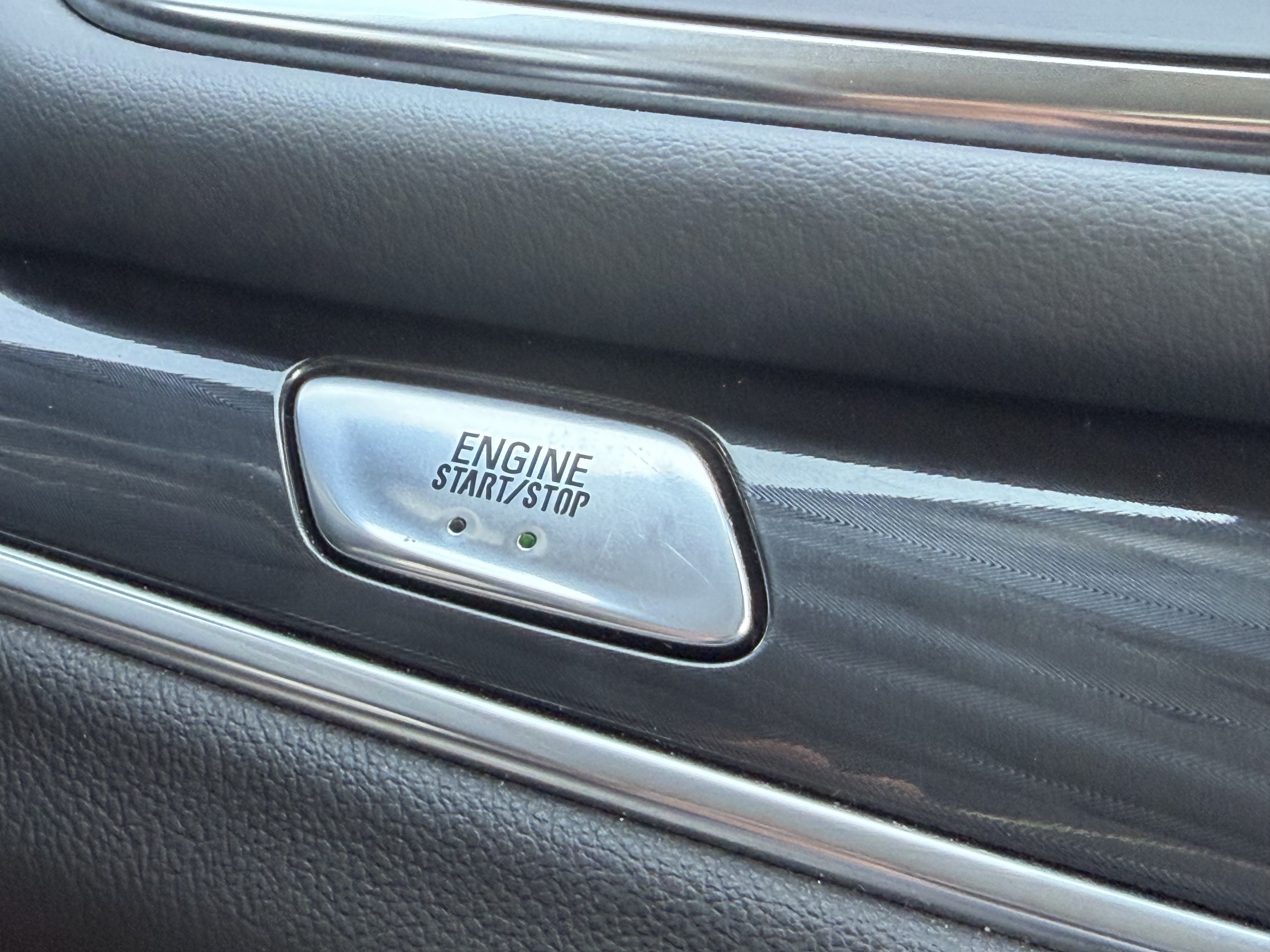 Used 2019 Buick Enclave Premium w/ Experience Buick Package AWD/4WD image 30