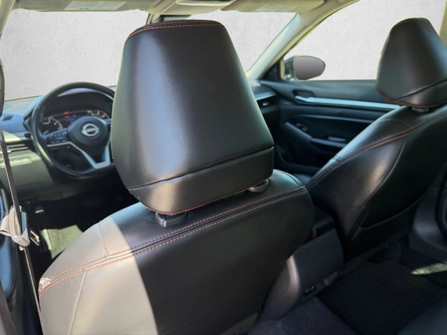 Used 2025 Nissan Altima 2.5 SR FWD image 17