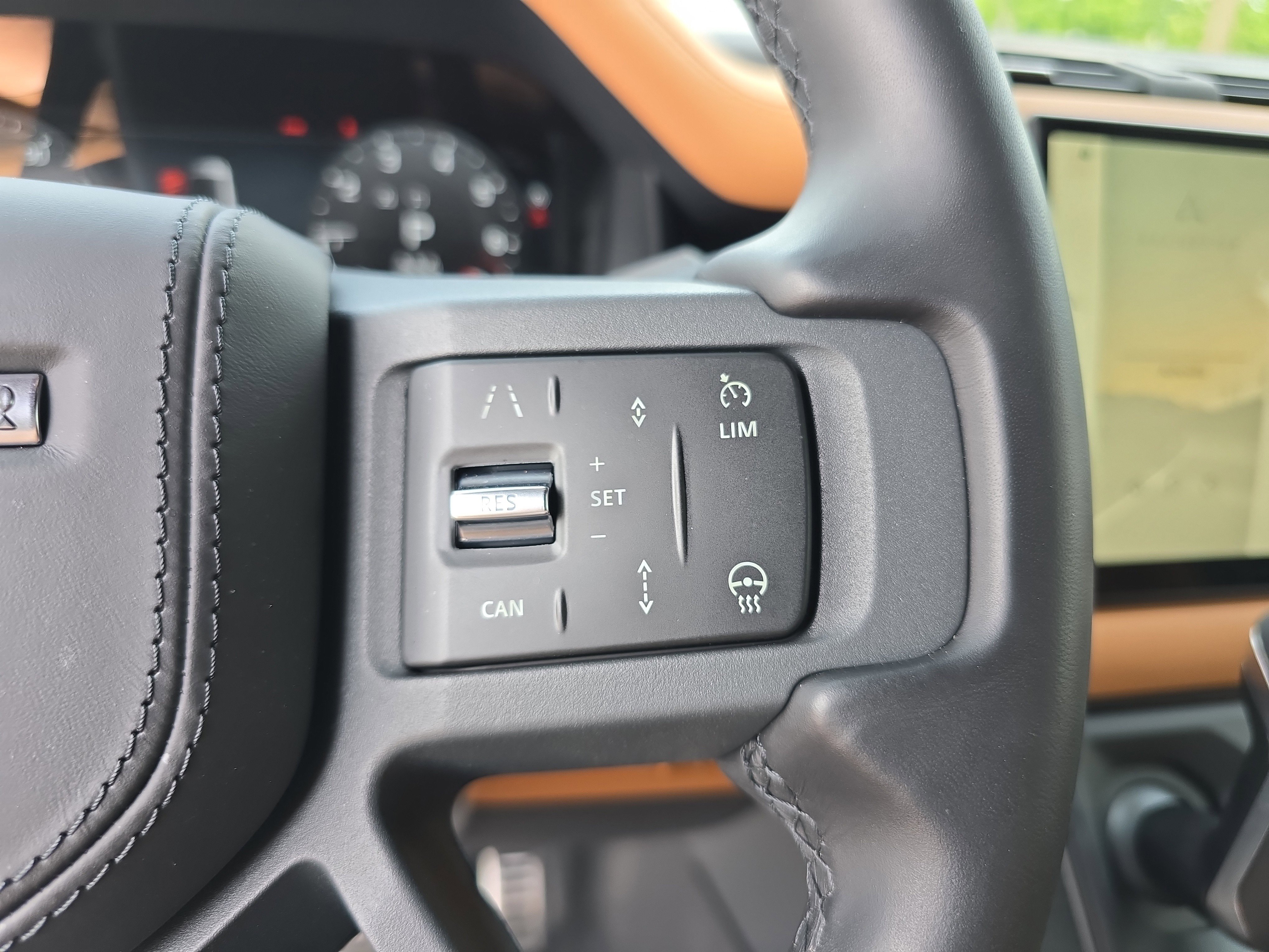 Certified 2024 Land Rover Defender 130 X AWD/4WD image 31